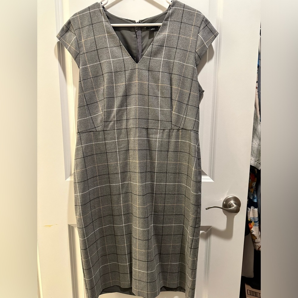 Ann Taylor Gray Plaid Dress